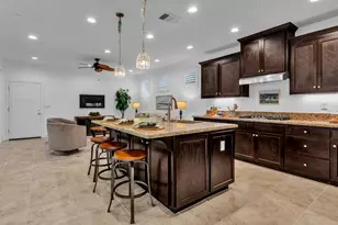 1037 Forbes Ln, Davis, CA 95616 - Photo 17