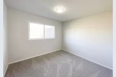 141 Sierra Woods Circle, Folsom, CA 95630 - Photo 9