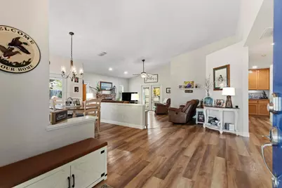 212 SW Country Club Drive, Colusa, CA 95932 - Photo 11