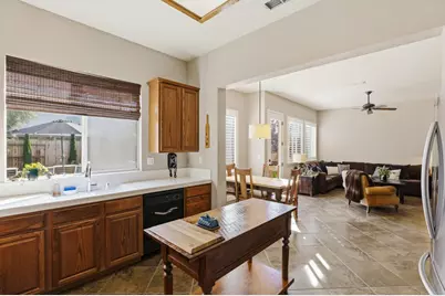 3555 Saint Lucia Place, West Sacramento, CA 95691 - Photo 13