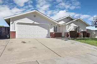 787 Twin Hills Dr, Galt, CA 95632 - Photo 3