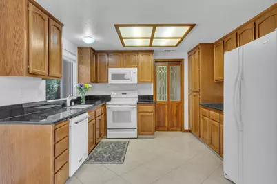 5632 Bluffs Drive, Rocklin, CA 95765 - Photo 11