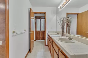 5632 Bluffs Dr, Rocklin, CA 95765 - Photo 23