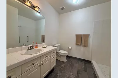 3659 Saint Andrews Drive, Stockton, CA 95219 - Photo 15