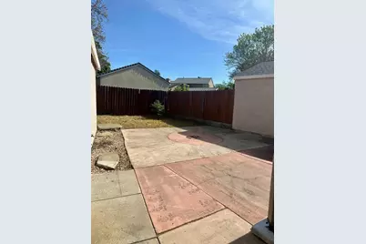 7856 Crestleigh Court, Antelope, CA 95843 - Photo 17