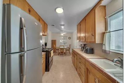 401 Bruce Avenue, Modesto, CA 95350 - Photo 9