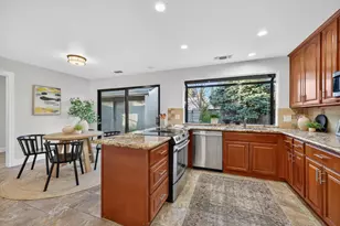 11474 Round House Ct, Gold River, CA 95670 - Photo 21