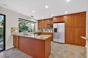 11474 Round House Ct, Gold River, CA 95670 - Photo 23