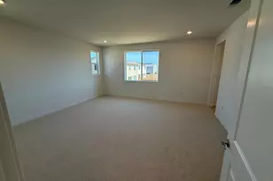 10355 Cadette Wy, Elk Grove, CA 95757 - Photo 5