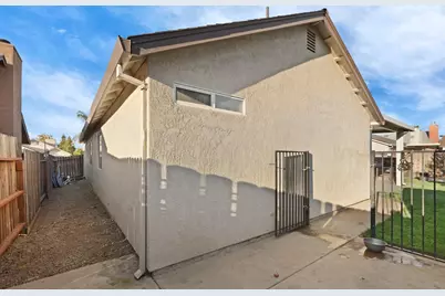 236 Sasha Rose Drive, Galt, CA 95632 - Photo 31