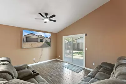 236 Sasha Rose Drive, Galt, CA 95632 - Photo 5