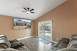 236 Sasha Rose Dr, Galt, CA 95632 - Photo 5