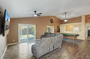 236 Sasha Rose Dr, Galt, CA 95632 - Photo 9