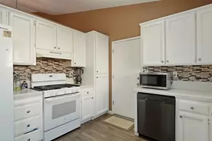 236 Sasha Rose Dr, Galt, CA 95632 - Photo 13