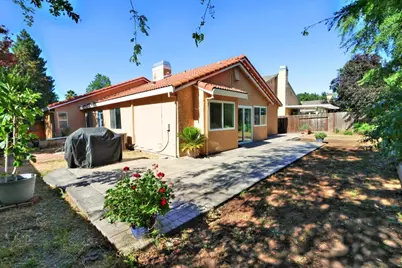 1908 Pebblewood Drive, Sacramento, CA 95833 - Photo 35