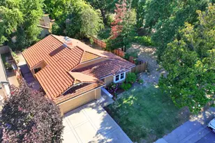 1908 Pebblewood Dr, Sacramento, CA 95833 - Photo 1
