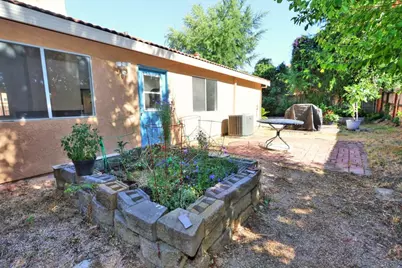 1908 Pebblewood Drive, Sacramento, CA 95833 - Photo 37