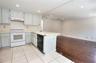 1908 Pebblewood Dr, Sacramento, CA 95833 - Photo 13