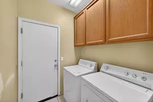 5912 Meeks Way, Sacramento, CA 95835 - Photo 17