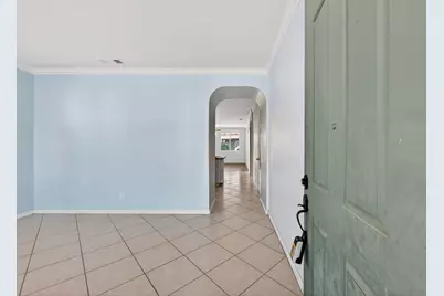 5912 Meeks Way, Sacramento, CA 95835 - Photo 5