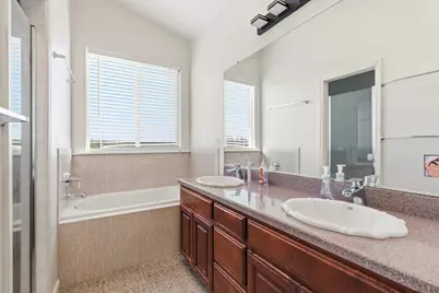 2000 Nita Alexander Court, Modesto, CA 95358 - Photo 19