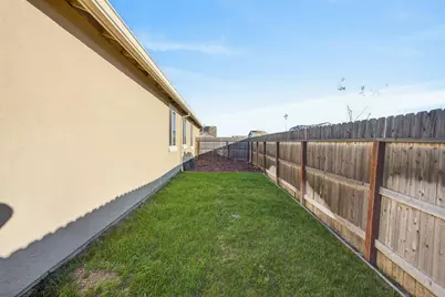 1720 Bedrock Court, Plumas Lake, CA 95961 - Photo 37