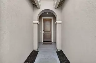 1720 Bedrock Ct, Plumas Lake, CA 95961 - Photo 3