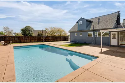 8845 Kelsey Drive, Elk Grove, CA 95624 - Photo 45