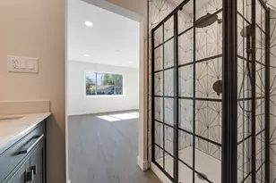 8845 Kelsey Dr, Elk Grove, CA 95624 - Photo 23