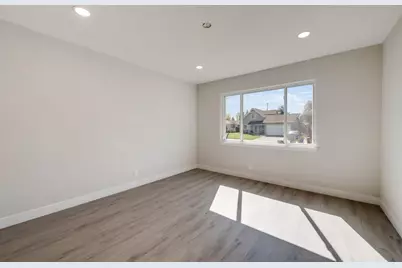 8845 Kelsey Drive, Elk Grove, CA 95624 - Photo 17