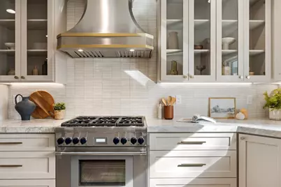 4625 Buckingham Way, Sacramento, CA 95819 - Photo 7