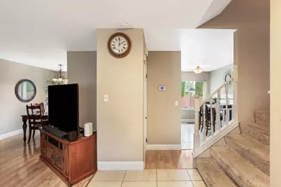 7704 McBeth Way, Sacramento, CA 95828 - Photo 7