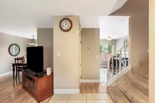 7704 McBeth Way, Sacramento, CA 95828 - Photo 7