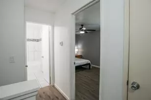 9141 Newhall Dr, Sacramento, CA 95826 - Photo 15