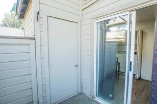 9141 Newhall Dr, Sacramento, CA 95826 - Photo 51