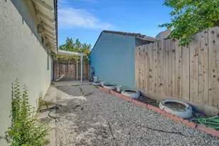 1227 Windsor Ct, Turlock, CA 95380 - Photo 25