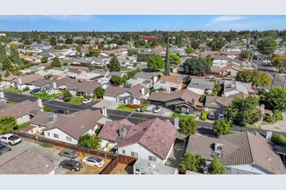 1227 Windsor Court, Turlock, CA 95380 - Photo 31