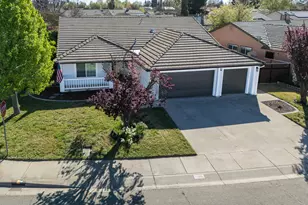 1805 Whispering Oaks Dr, Yuba City, CA 95991 - Photo 1