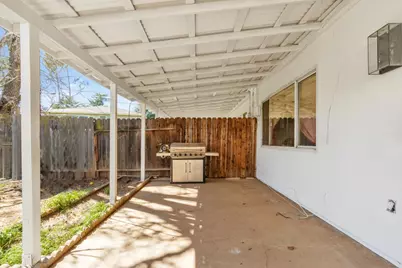 2908 Dain Court, Rancho Cordova, CA 95670 - Photo 11