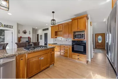 10691 Willow Lane, Penn Valley, CA 95946 - Photo 13