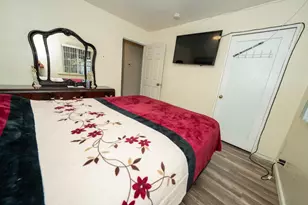 5250 Alcott Dr, Sacramento, CA 95820 - Photo 11