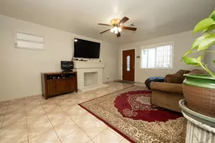 5250 Alcott Dr, Sacramento, CA 95820 - Photo 3