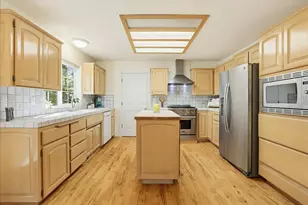 21324 Oak Ridge Dr, Grass Valley, CA 95945 - Photo 11
