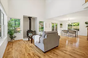 21324 Oak Ridge Dr, Grass Valley, CA 95945 - Photo 5