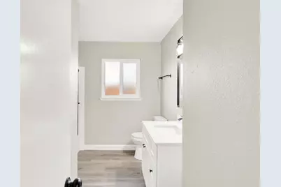 1900 Ellison Drive, Modesto, CA 95355 - Photo 17