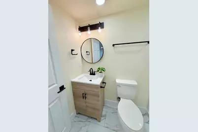 1805 Vernon Avenue, Modesto, CA 95351 - Photo 17