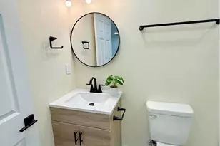 1805 Vernon Ave, Modesto, CA 95351 - Photo 17