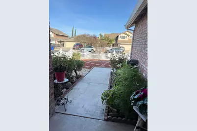 2125 Gutherie Street, Modesto, CA 95358 - Photo 5