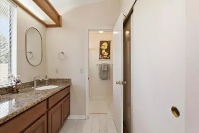 6 Eduardo Court, Sacramento, CA 95831 - Photo 25