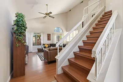 6 Eduardo Court, Sacramento, CA 95831 - Photo 5